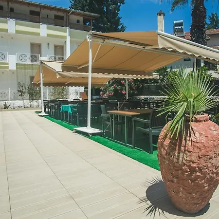 Dinara Garden Otel 3*